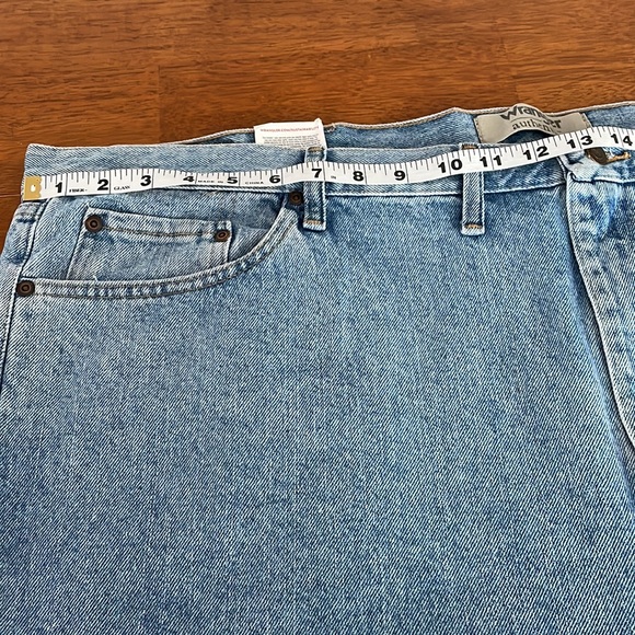 Wrangler Authentics Men’s Jean Shorts Size 50 - Picture 3 of 13